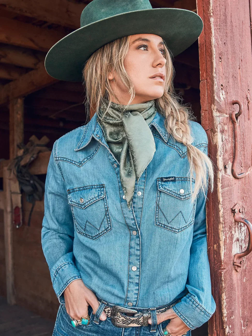 Wrangler Womens Classic Fit Denim