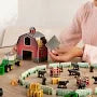 John Deere Treads Eco-Snaps Barn Play Set