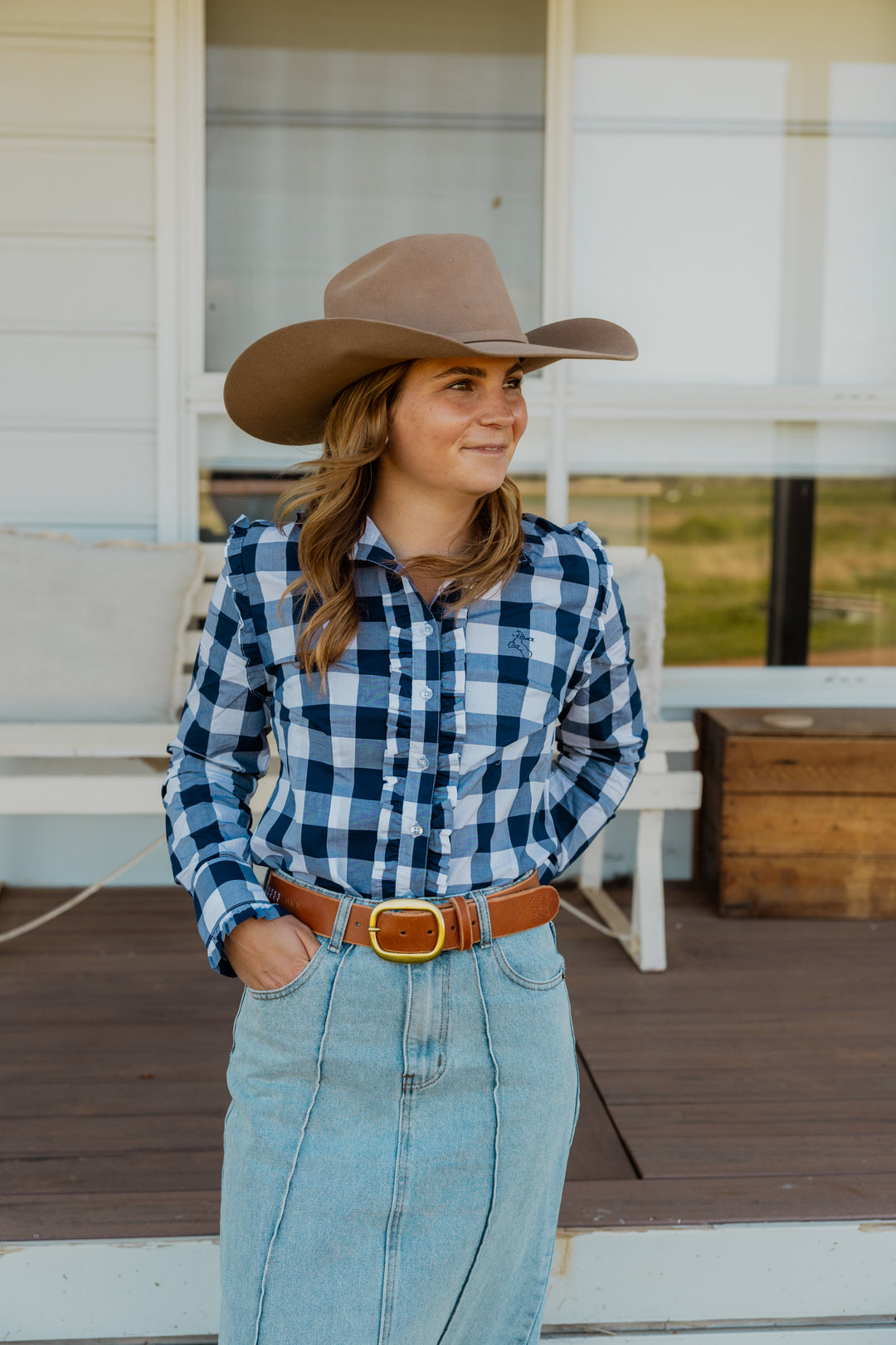 Sara - Navy Check LS