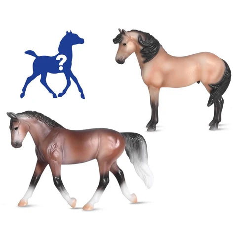 Breyer Stablemate Horse & Foal Surprise - Shimmering Sands Family