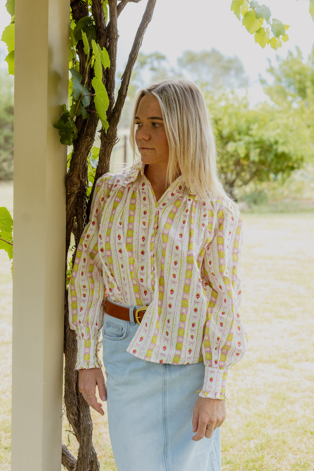 Frankie - Berry Shirt