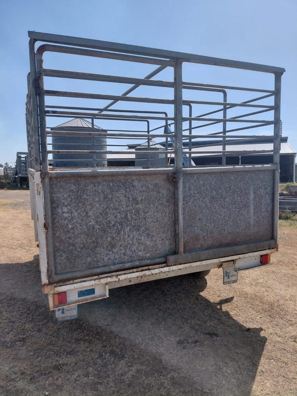 3T Tandem Stock Trailer