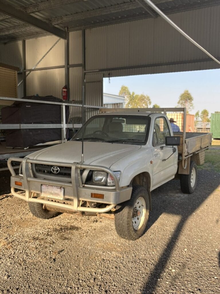 Hilux Ute - 2002