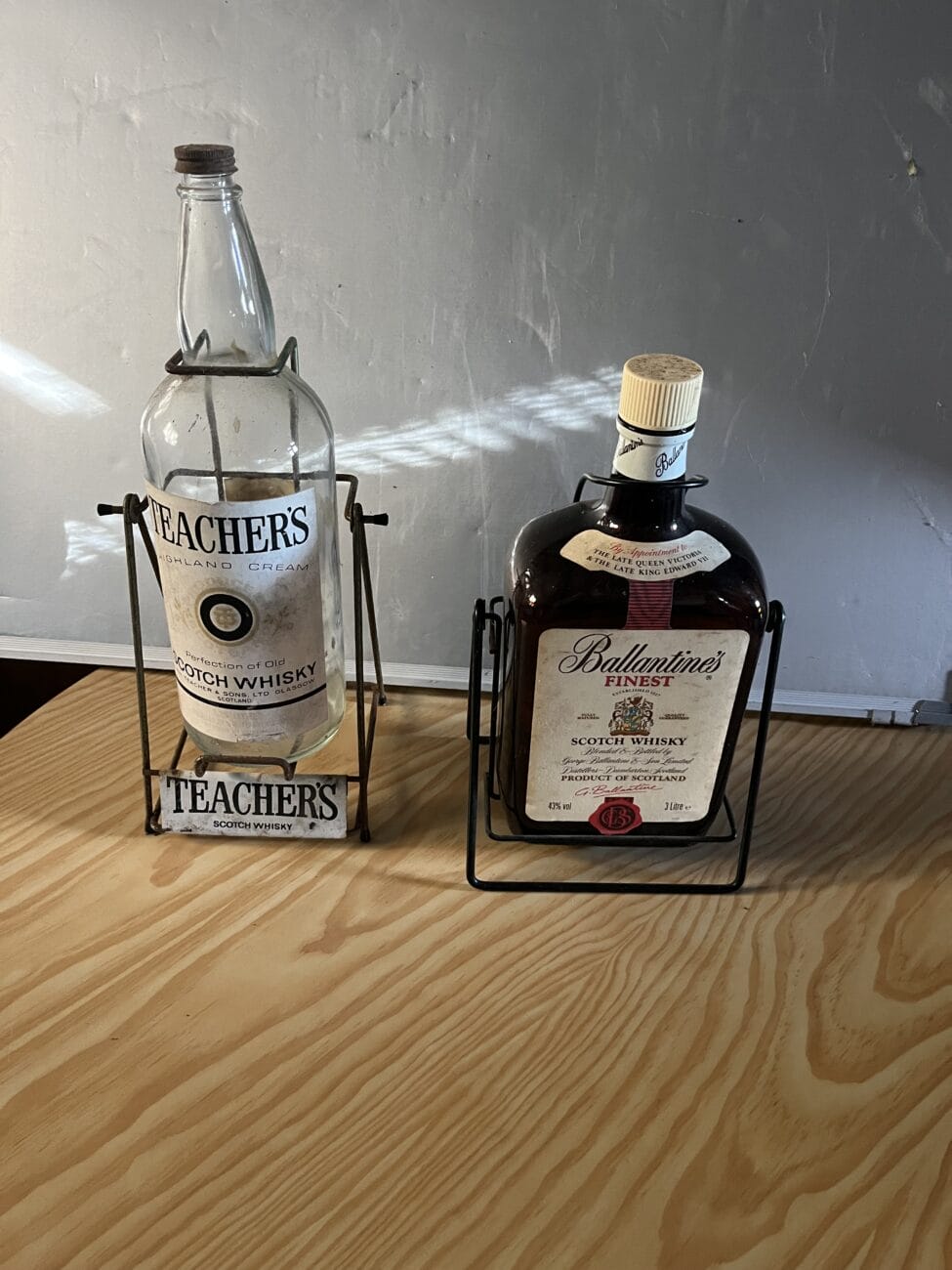 Decorative Liquor Bottle Stands